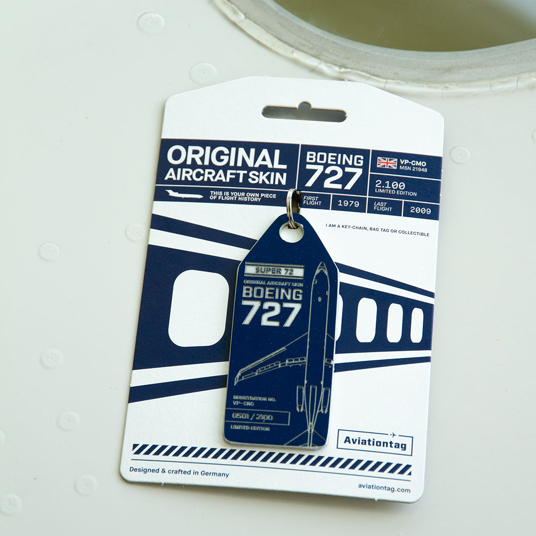 Aviationtag Boeing 727 Edition VP-CMO  Super 72 Blue aircraft tag on aircraft window