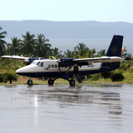 de Havilland DHC-6 Twin Otter MSN 46 operating for one of its many airlines before retirement, historic aircraft used for Aviationtag plane tags