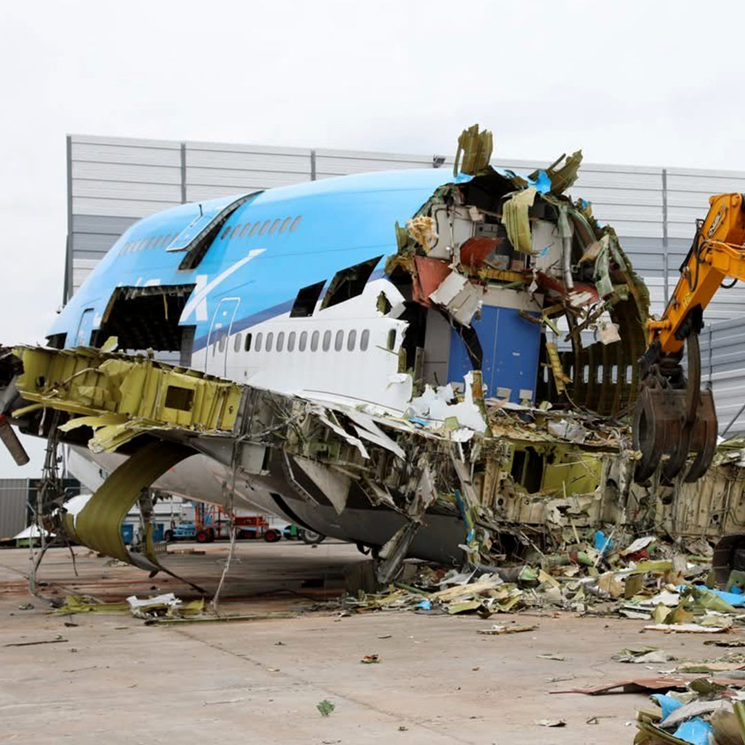 Aviationtag Boeing 747 VQ-BWM / PH-BFV Edition aircraft tags ex-KLM and JetOneX- Photo of teardown of aircraft after we made our cuts