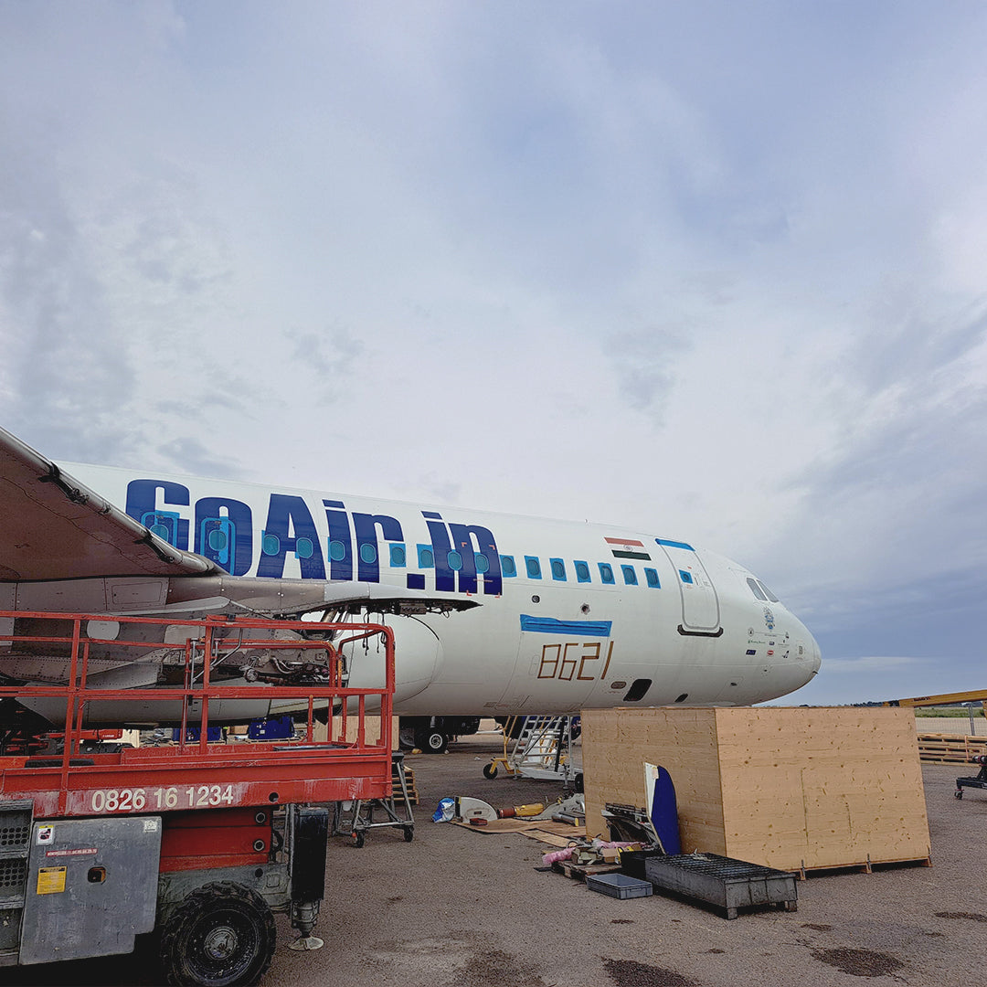 Aviationtag Airbus A320neo Edition VT-WJC GoAir Aircraft Tag Edition - A320neo before teardown