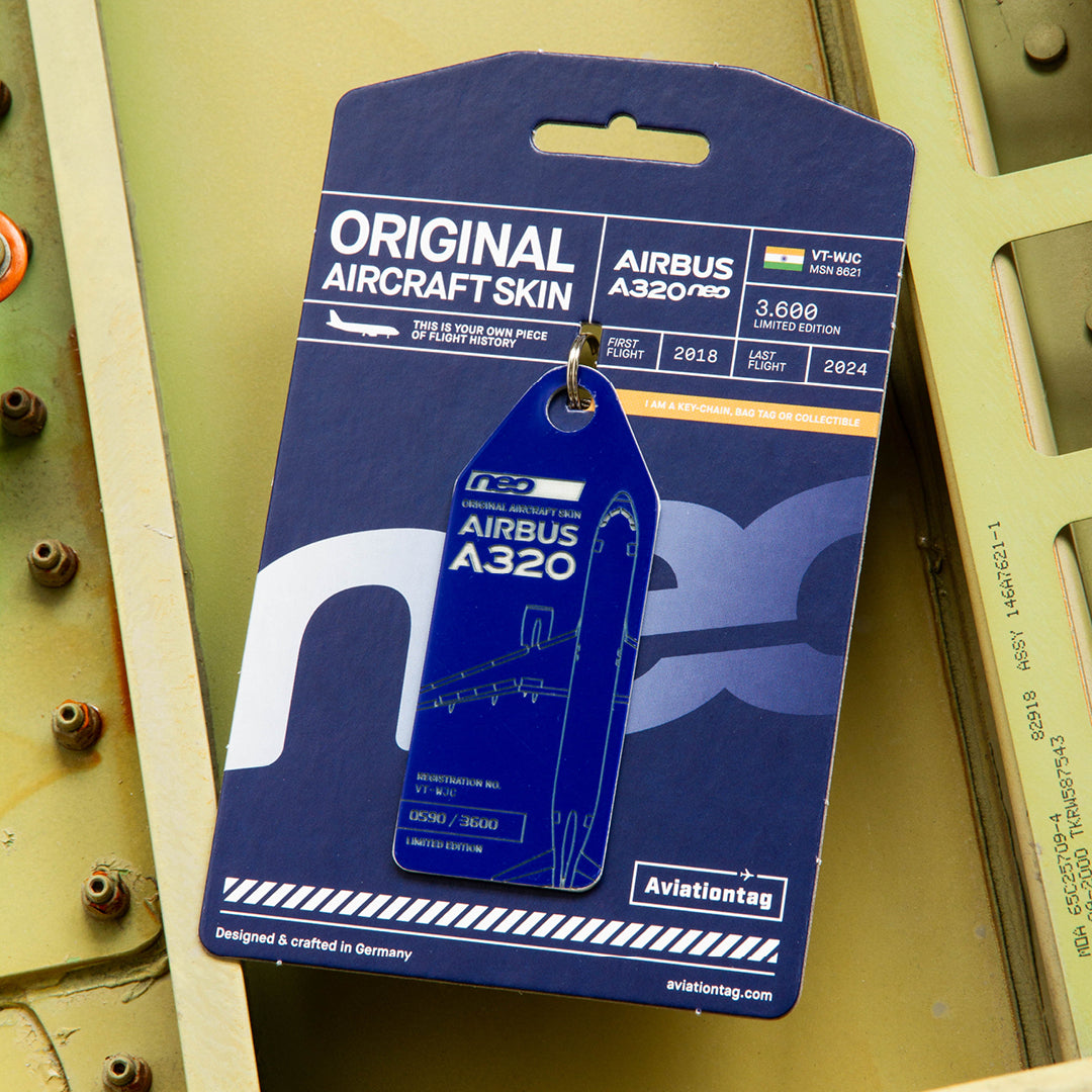 Aviationtag Airbus A320neo Edition VT-WJC GoAir Aircraft Tag Edition - Blue plane tag with packaging on aircraft panel