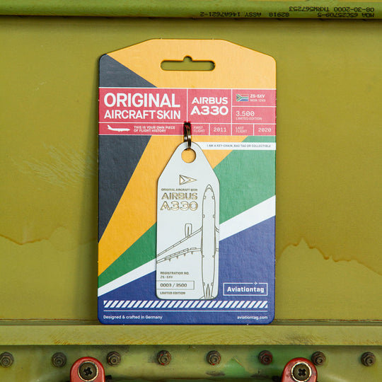 Airbus A330 - ZS-SXV mit QR Code