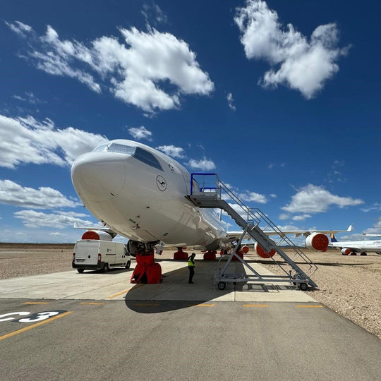 Aviationtag x Lufthansa Airbus A340-600 D-AIHE Leverkusen Aircraft Tag Edition Plane shortly before teardown