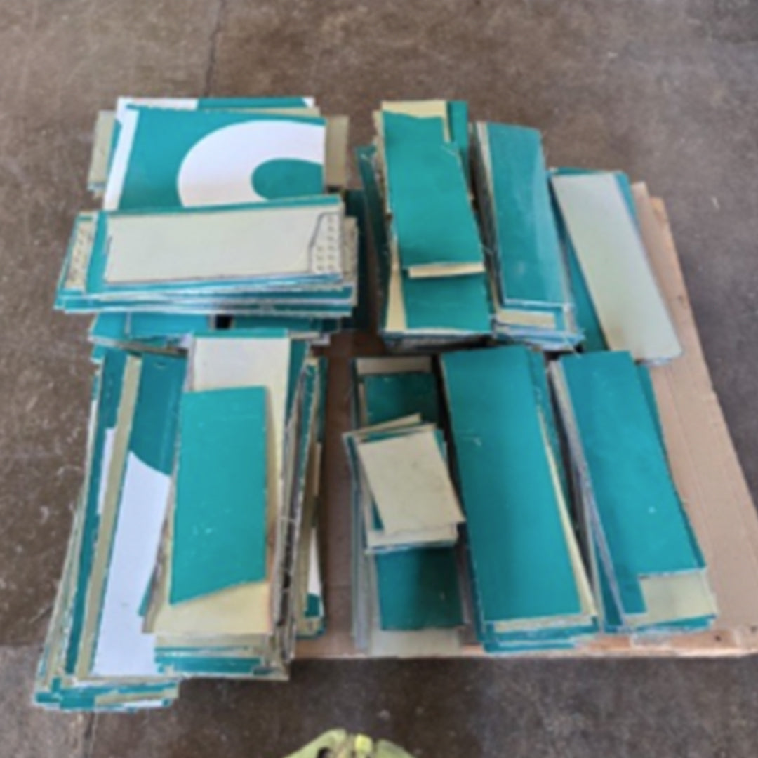 Aer Lingus Airbus A320 EI-CVC Cut up in slices  - Aviationtag MSN1443 Edition