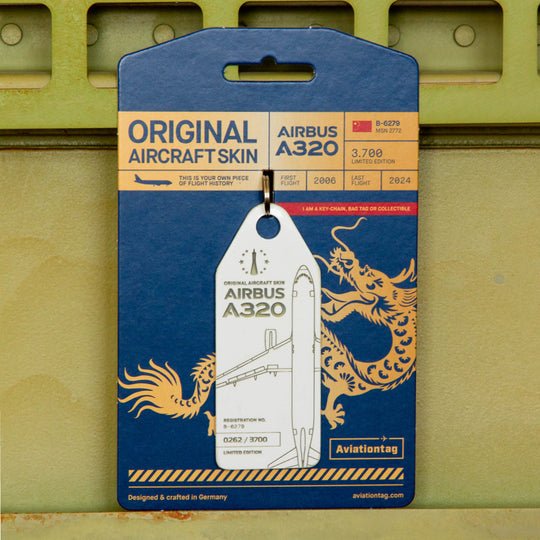 Aviationtag B-6279 Airbus A320 Edition China Southern Airlines white aircraft tag with packaging on aircraft panel