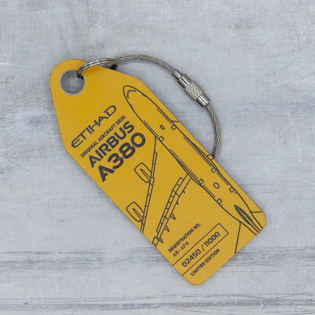 Aviationtag x Etihad: Airbus A380 A6-APA Gold aircraft tag front side close up