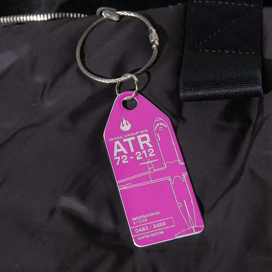 Aviationtag Edition Hunnu Air ATR 72-212 2-JUCE Aircraft Tag Violet as a bag tag