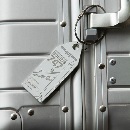 Aviationtag x Kalitta Air Boeing 747-200F Aircraft Tag Edition White plane tag on Suitcase