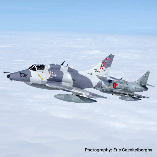 Aviationtag x Top Aces McDonnell Douglas A-4 Skyhawk Edition C-FGZO plane up in the air 