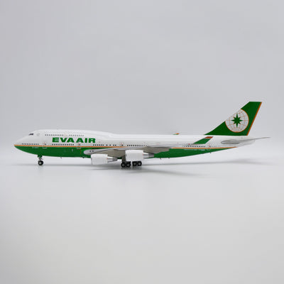 Aviationtag X JC Wings EVA Air Boeing 747 1:200 Aircraft Model Set