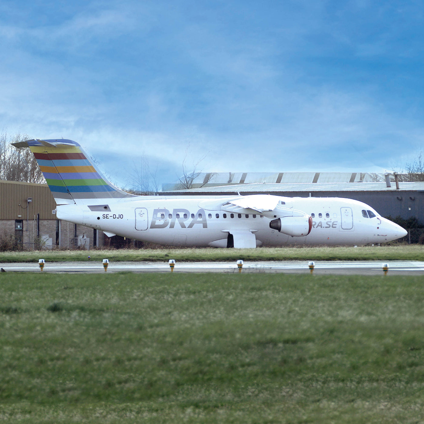 Avro Rj85 Factory Braathens BAE Avro RJ85 - SE-DJO Weiß online kaufen