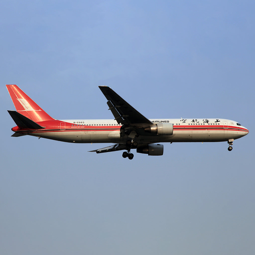 Boeing 767 – B-2563 Schlüsselanhänger Rot kaufen – Aviationtag